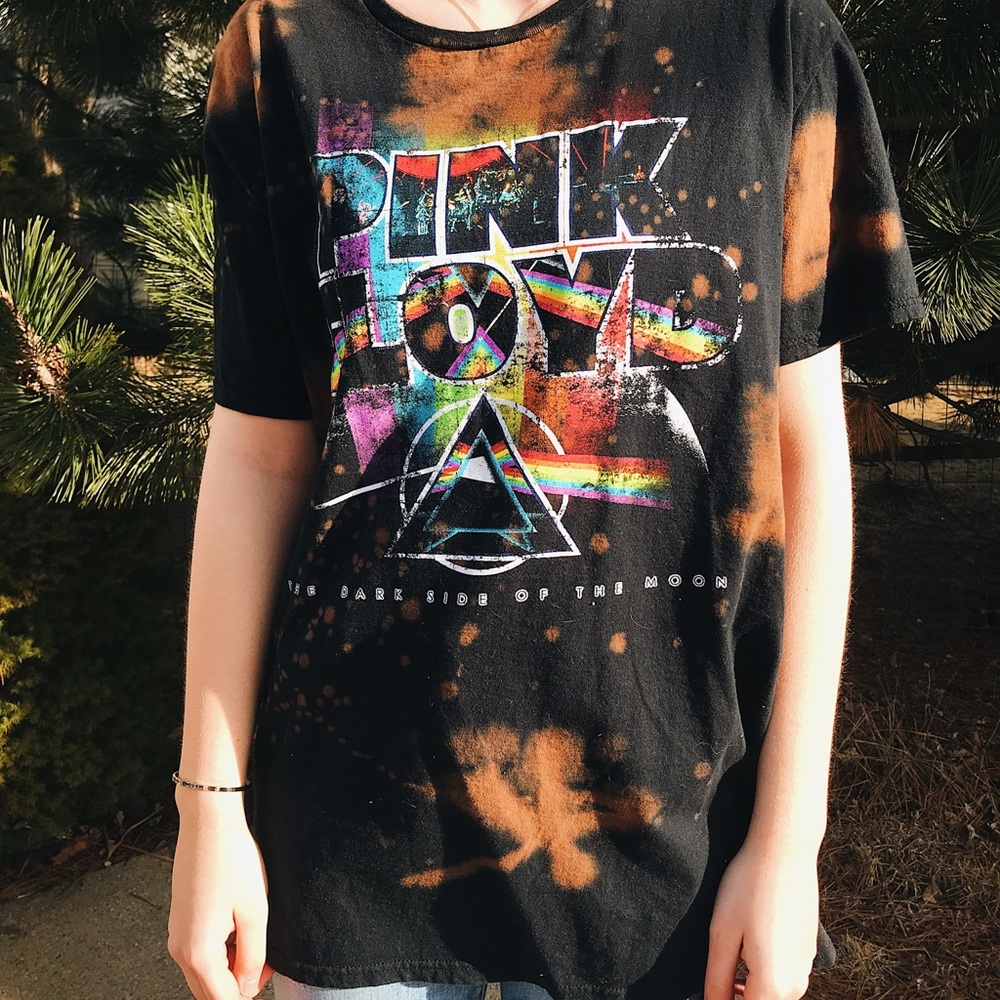 Pink Floyd band tee